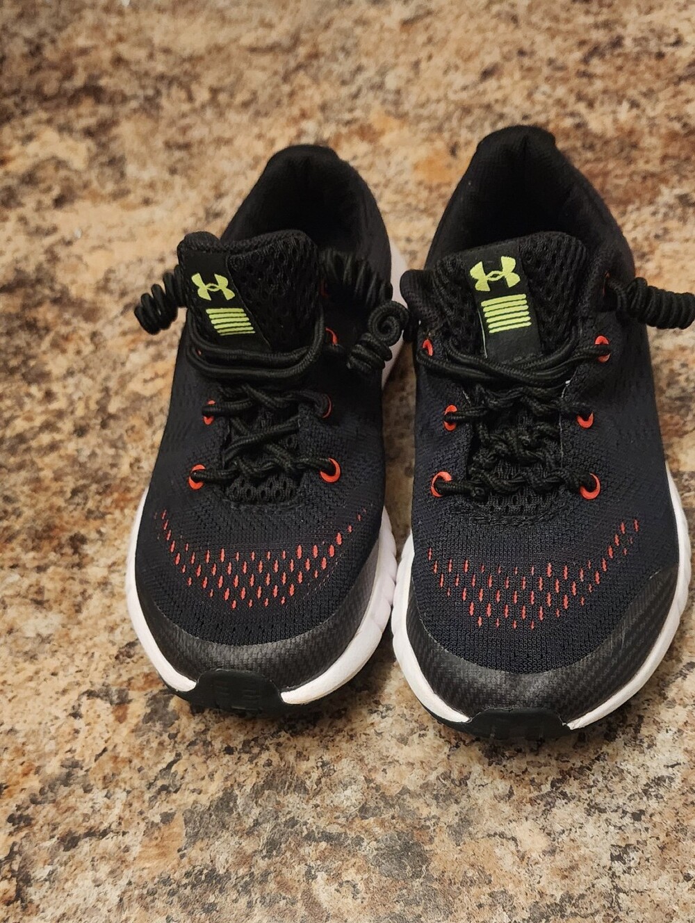 Under Armour Black Knit Running Shoes Orange Red Details Kids Size [11k]